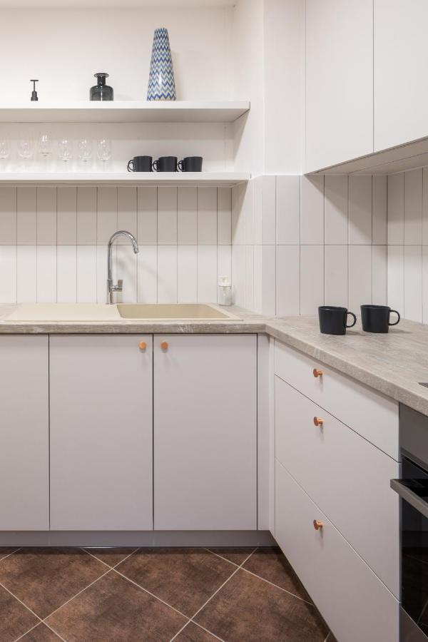 فيلا Minimalistic House In Vinohrady By Prague Days المظهر الخارجي الصورة